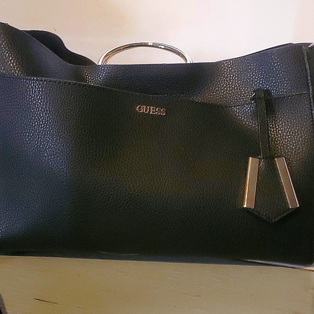 GUESS Black Leather Handbag. Satchel Style. Premium Grain Leather. Carried Twice - Picture 2 of 8